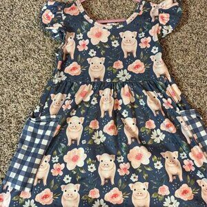 5/6t boutique dress. SUPER CUTE!